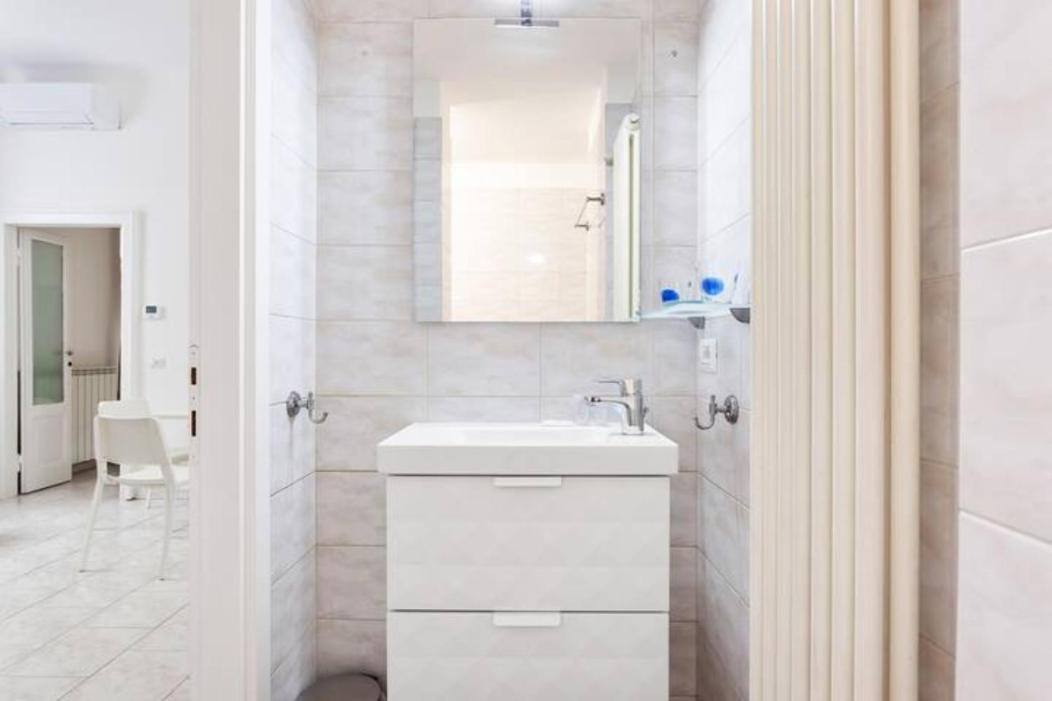 מילאנו Isola And Zara Comfortable Apartment מראה חיצוני תמונה